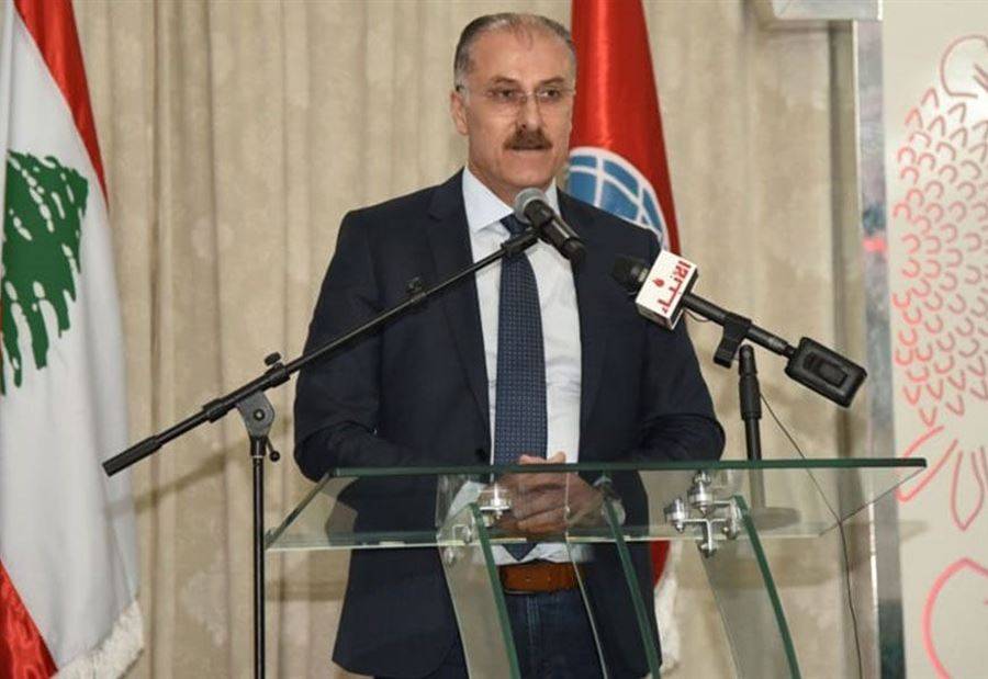 عبدالله: الرعاية الاجتماعية والتربوية والصحية يجب أن تبقى مصانة
