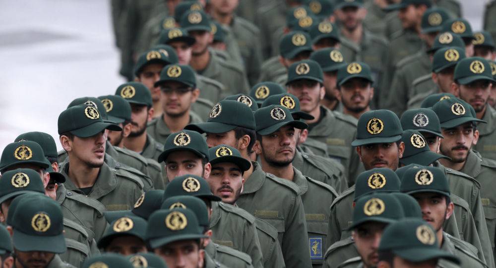 الحرس الثوري: وجود أميركا في المنطقة فرصة لنا وهي كقطعة اللحم تحت أسناننا