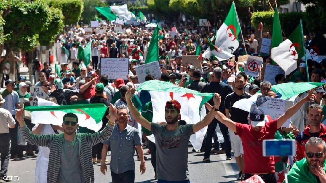 تظاهرات أول جمعة رمضانية بالجزائر.. تنديد مستمر بالنظام