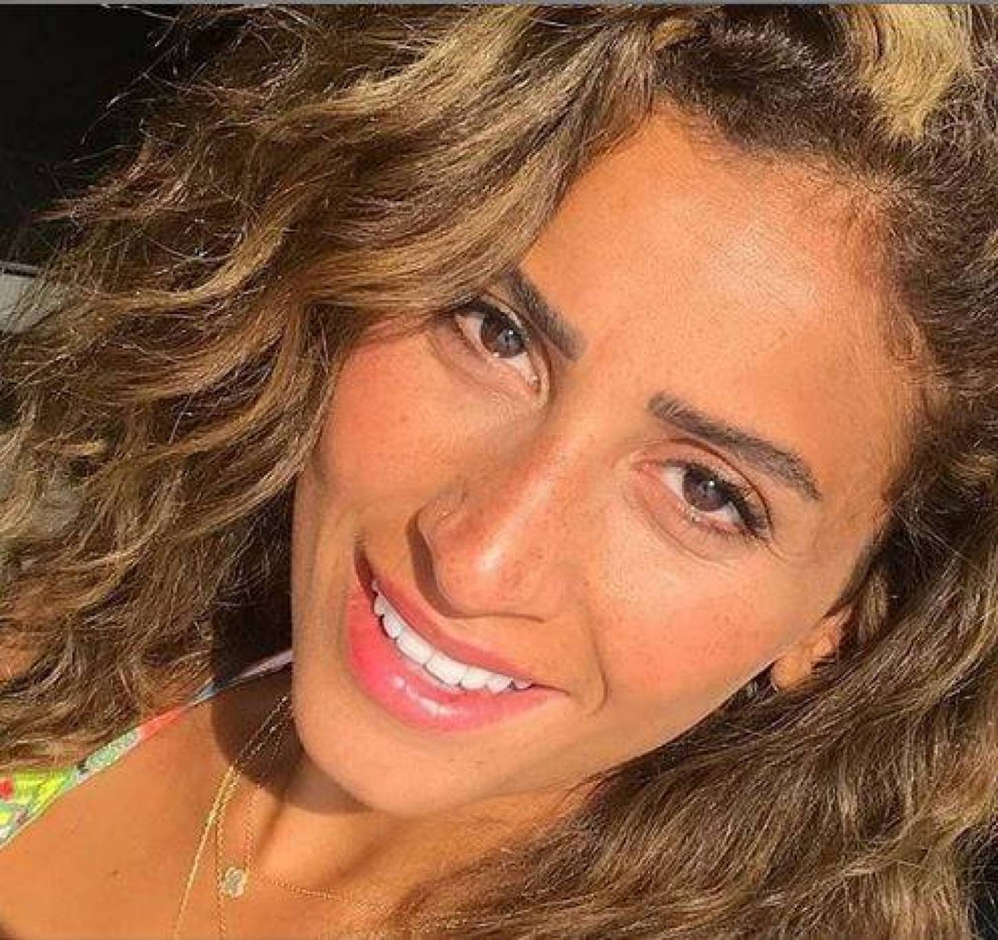 دينا الشربيني تسيطر على مواقع التواصل والسبب مقطع فيديو