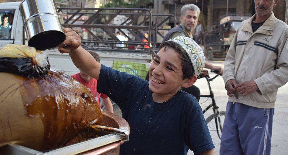 وزير التجارة السوري يطالب التجار بعدم رفع الأسعار خاصة في رمضان