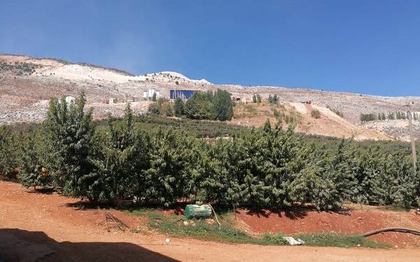 الجبال تُقضم...!