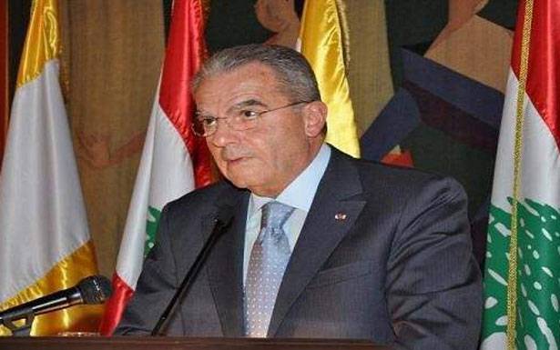 الخازن غادر الى فرنسا والولايات المتحدة