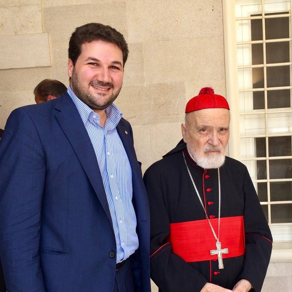 الجميل ناعياً صفير :"بطريرك المقاومة الذي أعطي له مجد لبنان"