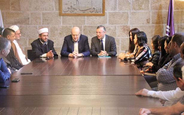 ميقاتي التقى وفداً من جبل محسن:

لنكون يداً واحدة في سبيل طرابلس