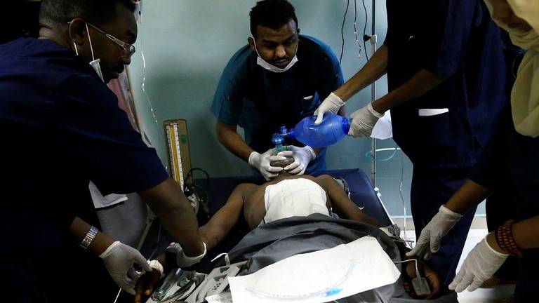 إصابة 8 أشخاص جراء إطلاق نار في منطقة الاعتصام بالخرطوم