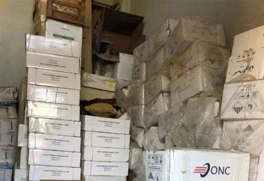 بالصورة: دهم مخازن لبيع الادوية الزراعية في عكار