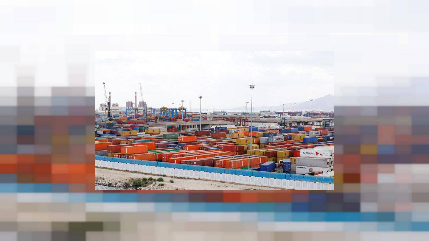 تباطؤ نمو اقتصاد تونس إلى 1.1% في الربع/1