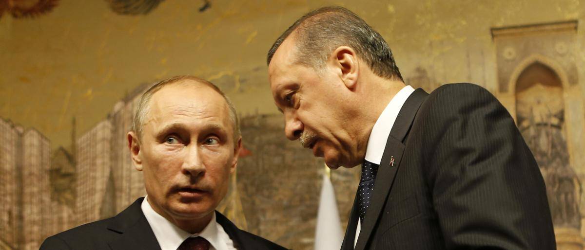 أردوغان لبوتين: النظام السوري يستهدف التعاون التركي الروسي في إدلب