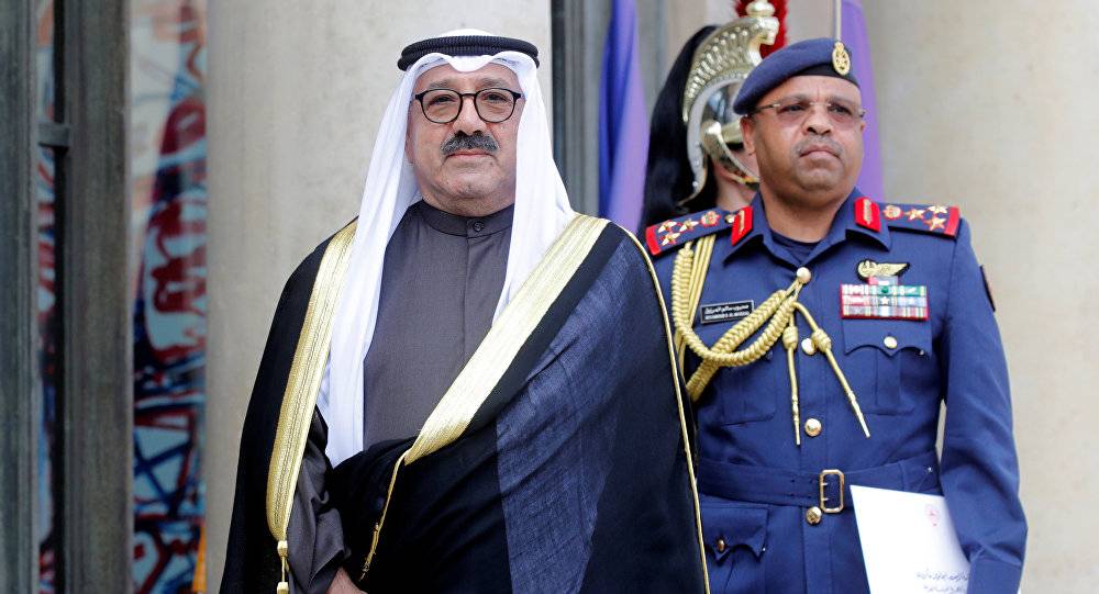 رئيس البرلمان الكويتي: الأوضاع "خطيرة" والحكومة تستعد للحرب