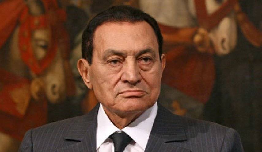 حسني مبارك يكشف شخصية منعت السلام بين سوريا وإسرائيل