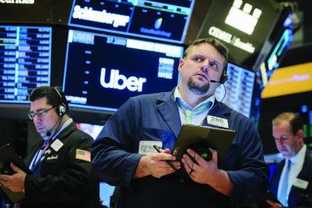 سهم «أوبر» يواصل مكاسبه لليوم الثالث .. ارتفع 4.9 % إلى 43.3 دولار
