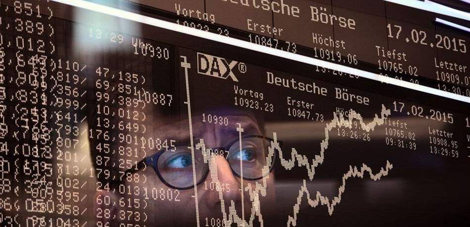 أسهم أوروبا تتراجع بفعل تصريحات بشأن التجارة