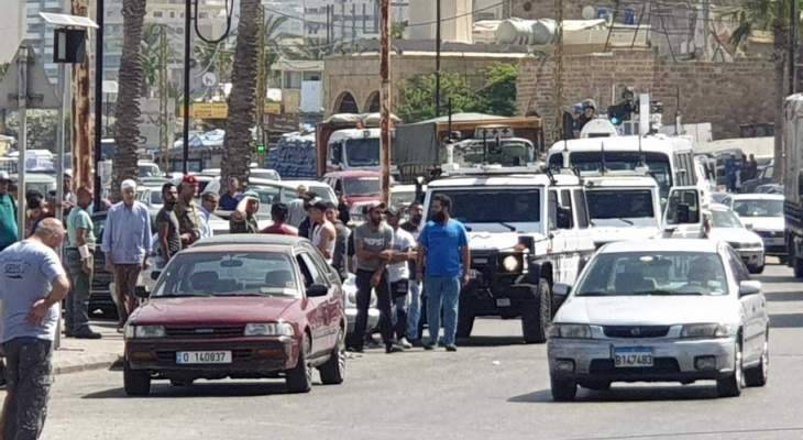 حادث سير بين 3 سيارات إحداها تابعة لليونيفل على الكورنيش البحري لصيدا