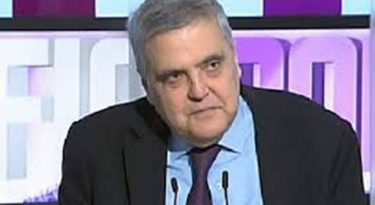 أمين عام الاتحاد العمالي العام: موقع نائب الرئيس يقوم بمقام الرئيس في حال شعور الرئاسة