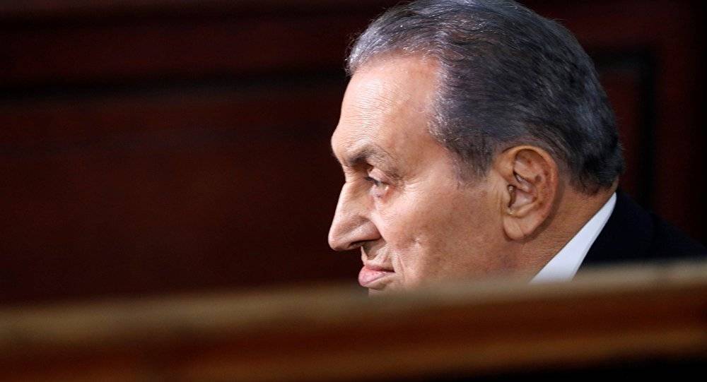 "5 ساعات قبل الغزو العراقي... حسني مبارك يكشف ما دار بينه وصدام حسين
