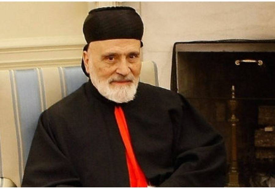 بعد كلامه 