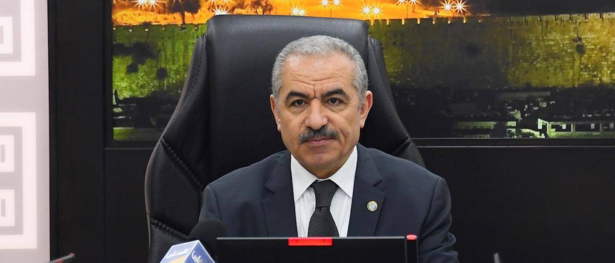 أبرز ملامح خطة الـ 100 يوم الاقتصادية لحكومة عباس