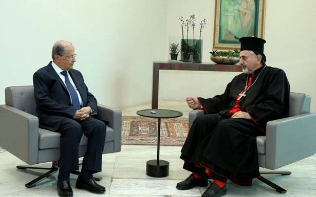 عون بحث مع وفد برلماني أوكراني تعزيز العلاقات

يونان: إمكانات أبنائنا بتصرفه وهو الساهر على تحقيق الإصلاح