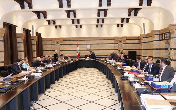 الجراح: بعد جلسة مجلس الوزراء :

الـجـو كان هــادئــاً وموضوعياً