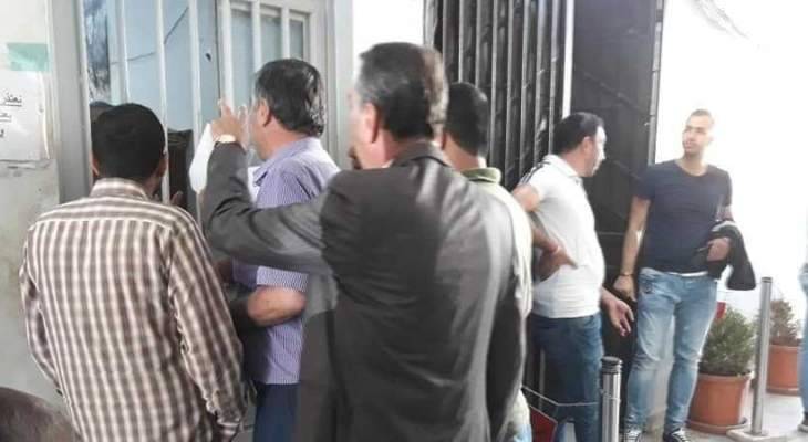 العمل يعود إلى طبيعته بمختلف الادرات العامة والرسمية بالنبطية