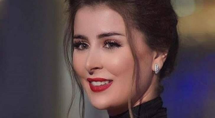 لهذا السبب عائشة بن أحمد تفضل الظهور من دون مكياج