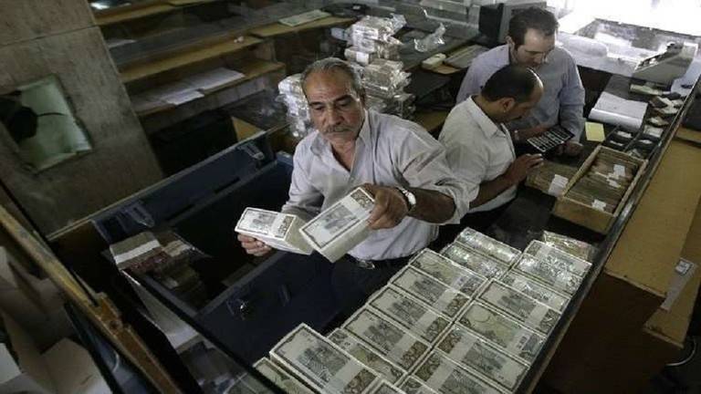المالية السورية ترفع الحدود المتدنية لمكلفي الضرائب 10 أضعاف