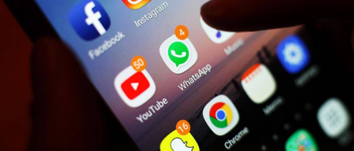 فيسبوك يعتزم إطلاق عملة رقمية جديدة عام 2020