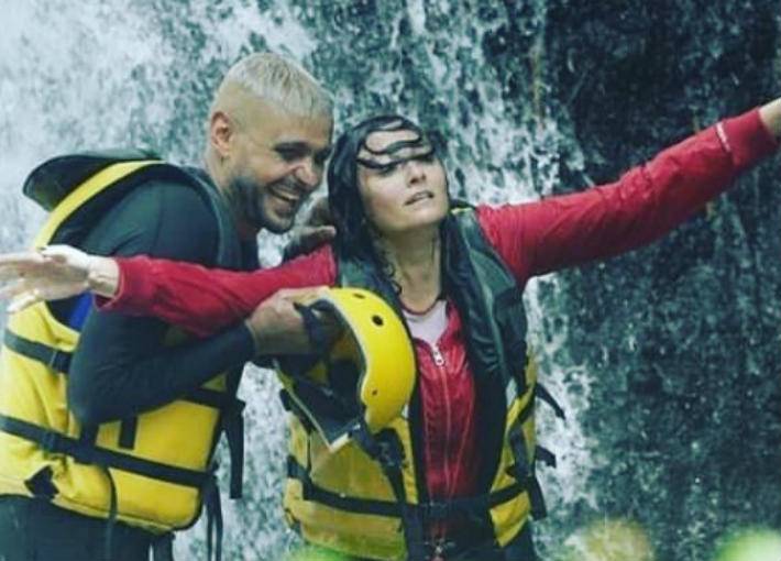بعد هروبها منه لسنوات... بشرى تتحدث عن وقوعها ضحية "رامز في الشلال"