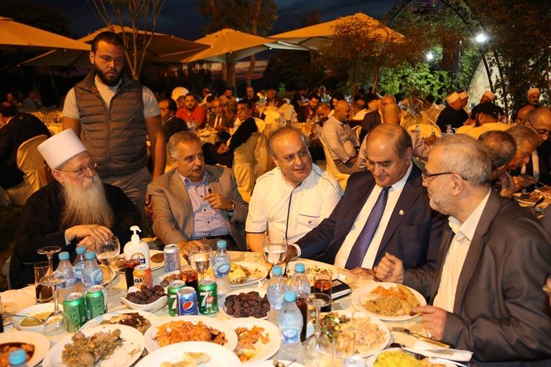 وهاب أقام عشاء تكريميا لأرسلان في الجاهلية وكلمات أكدت الوقوف مع المقاومة