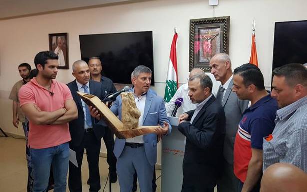 باسيل: من يتمسّك بحقه يُنجز

كلّ شيء في وجه أيّ مغتصب أو معتد