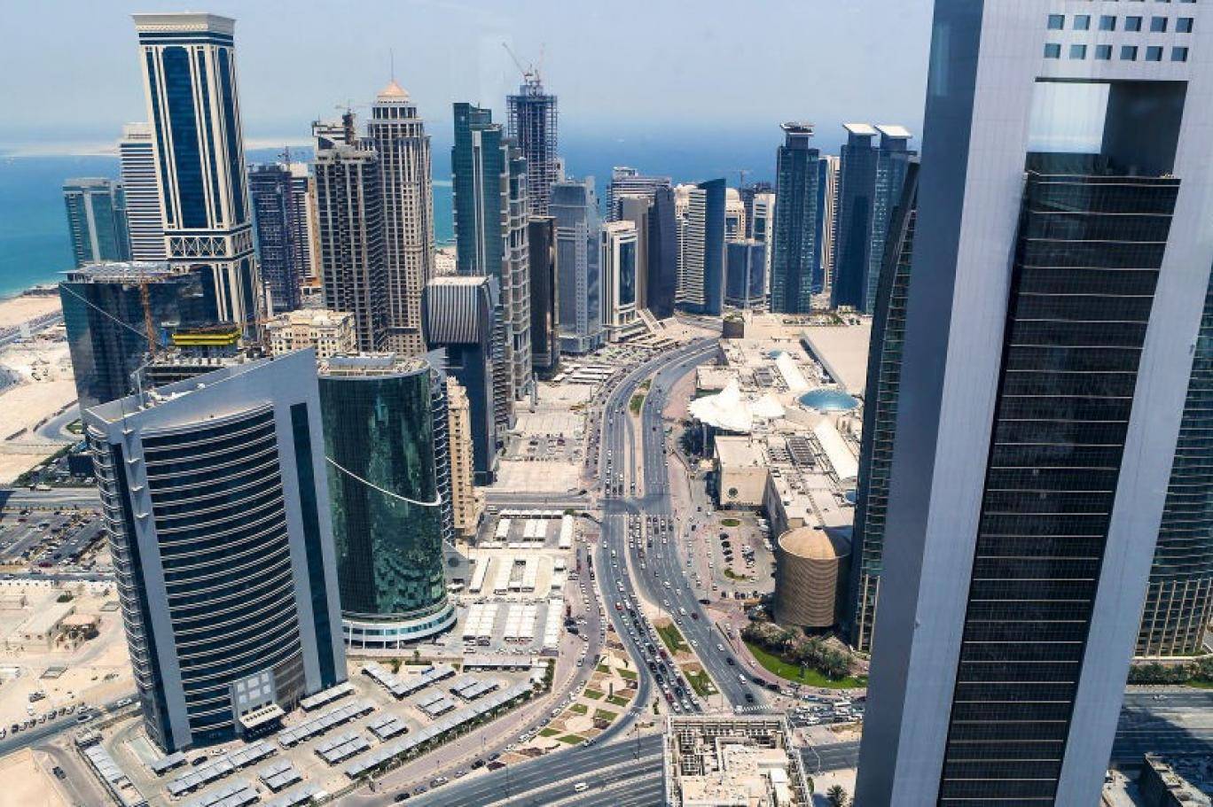 مع تزايد أزمة السيولة... أصول البنوك القطرية تهبط 3% خلال أبريل