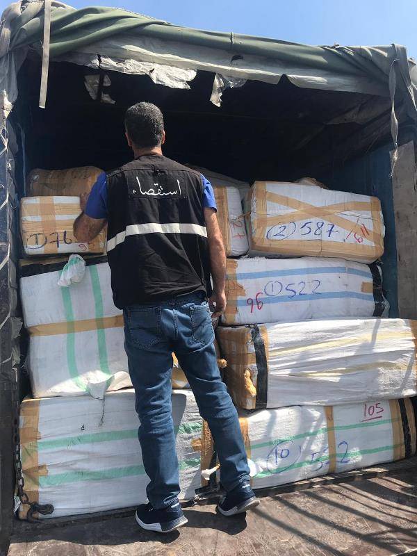 ضبط 4 شاحنات محملة ببضائع مهربة من سوريا الى لبنان