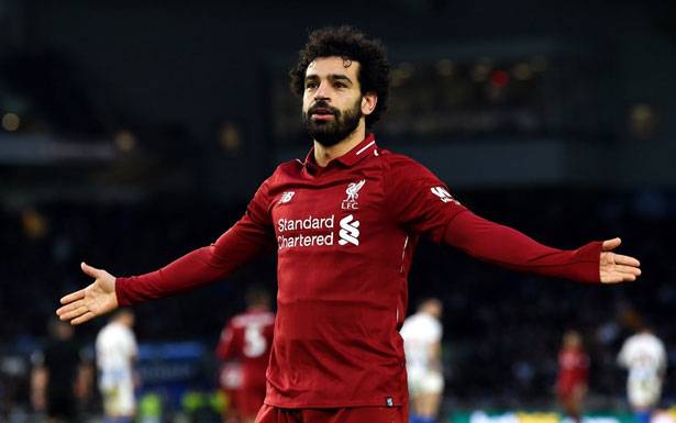 متفرقات كروية من الملاعب العالمية :

بايرن ميونيخ يرصد مبلغاً ضخماً لضم باولو ديبالا

صلاح : أحلم بتسجيل هدف الفوز في دوري الأبطال