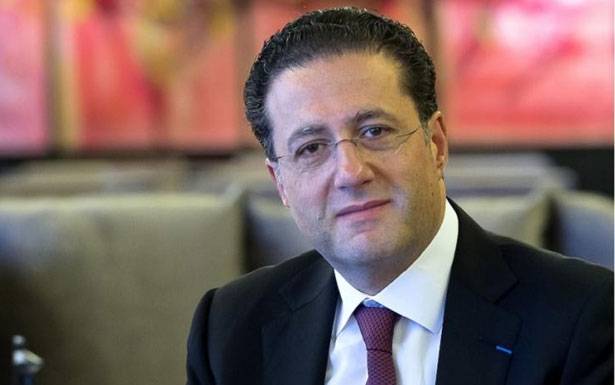 شقير يتمنى الاجازة

للسياسيين فــي الــصيــف