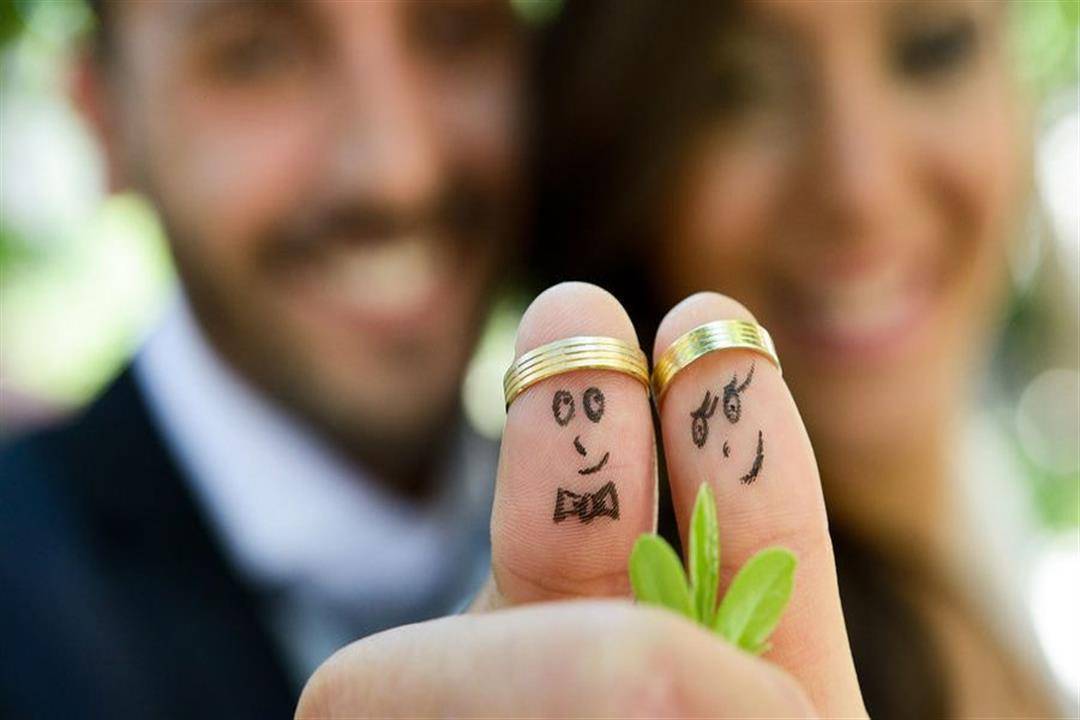 الارتباط العاطفي يهددك بالسمنة.. إليك طرق الوقاية