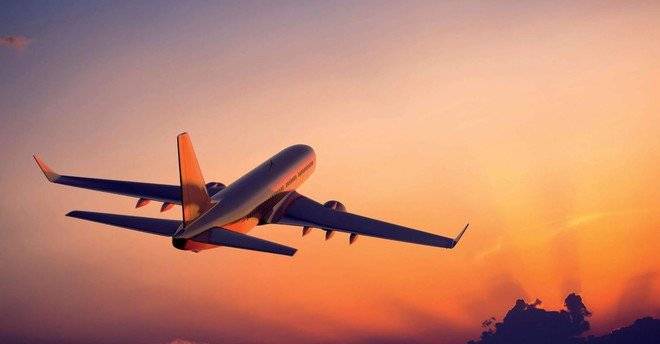 خفض الأرباح المتوقعة لشركات الطيران بسبب الحرب التجارية وسعر الوقود

خفض الأرباح المتوقعة لشركات الطيران بسبب الحرب التجارية وسعر الوقود