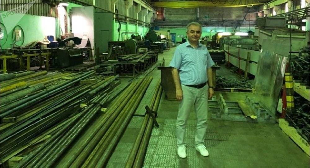 مدير تجاري لشركة تصنيع مطاحن... خرج بسبب الحرب لينجح في روسيا