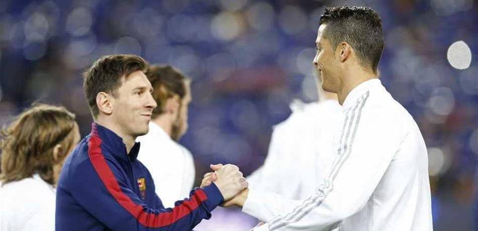 ميسي يفتقد رونالدو.. وهذا ما قاله عن تواصله مع نيمار