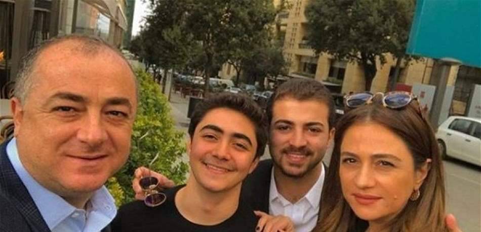 نجل بو صعب يتخرّج من الـAUB.. مبروك! (فيديو)