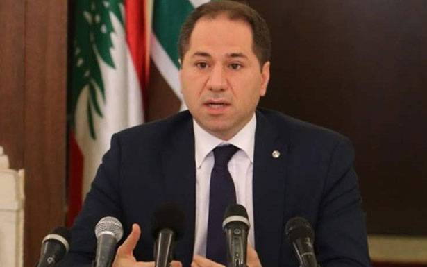 سامي الجميل : المــــوازنــــــة انتهاك واضــــح للدستور

وأرقامها مغلوطة... وعلى الــنــواب تحمّـل مسؤولياتهم