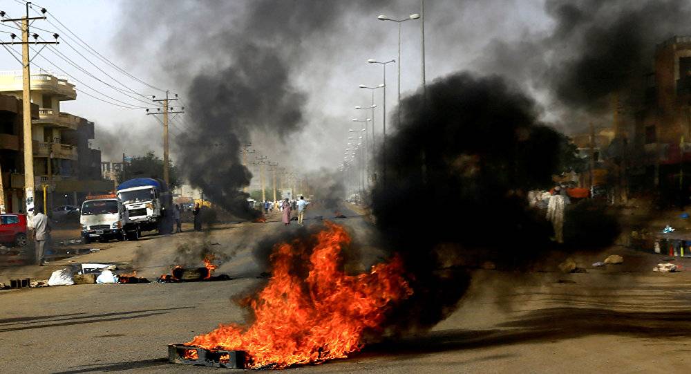 "أطباء السودان": ارتفاع حصيلة قتلى اشتباكات القيادة العامة إلى 9 أشخاص