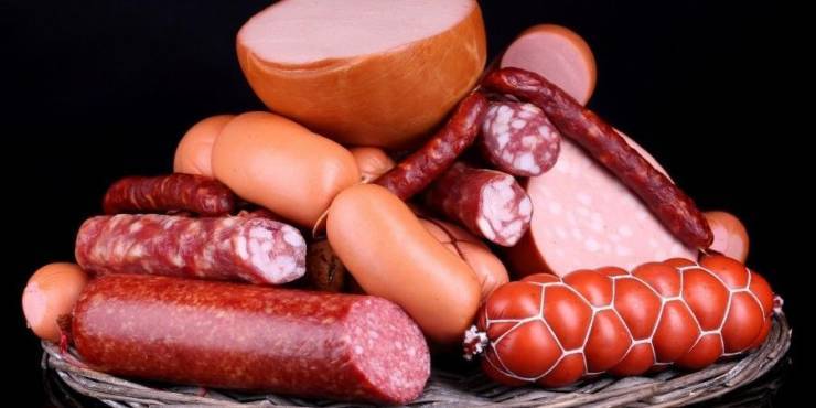 3 أطعمة تسبّب سرطان الثدي