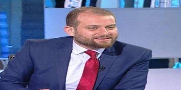 مالك الشريف للحريري: ارجوك اجبر جمالي على الصمت... العدو منكم وفيكم