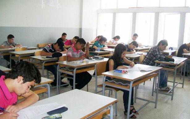 تابع التحضيرات للإمتحانات الرسميّة

شهيّب : أعضاء فريق الإمتحانات أبــــدوا

مسؤوليّة رفيعة بالعمل رغم عطلة عيد الفطر