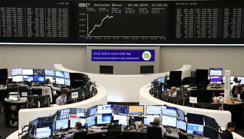 أسهم أوروبا تتعافى بعد خيبة أمل إزاء المركزي الأوروبي