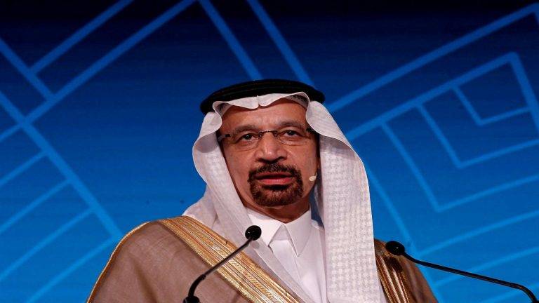 النفط يقفز 2% بدعم من تصريحات الفالح بشأن الأسعار