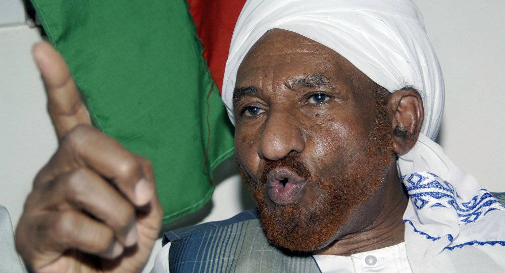 الصادق المهدي: الاعتصام كان سلميا ولم يكن هناك مبرر للعنف الذي حدث