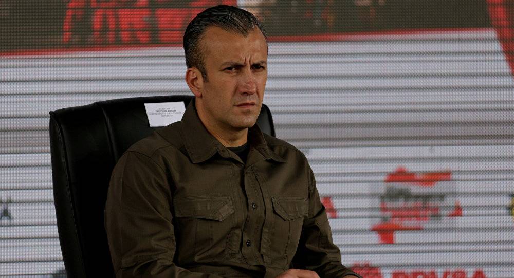 نائب الرئيس الفنزويلي: ندرس جميع خيارات تعزيز التعاون مع "روسنفط"