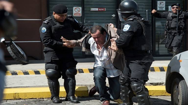 نيكاراغوا تعلن العفو العام عن المعتقلين السياسيين والمدانين بالقمع